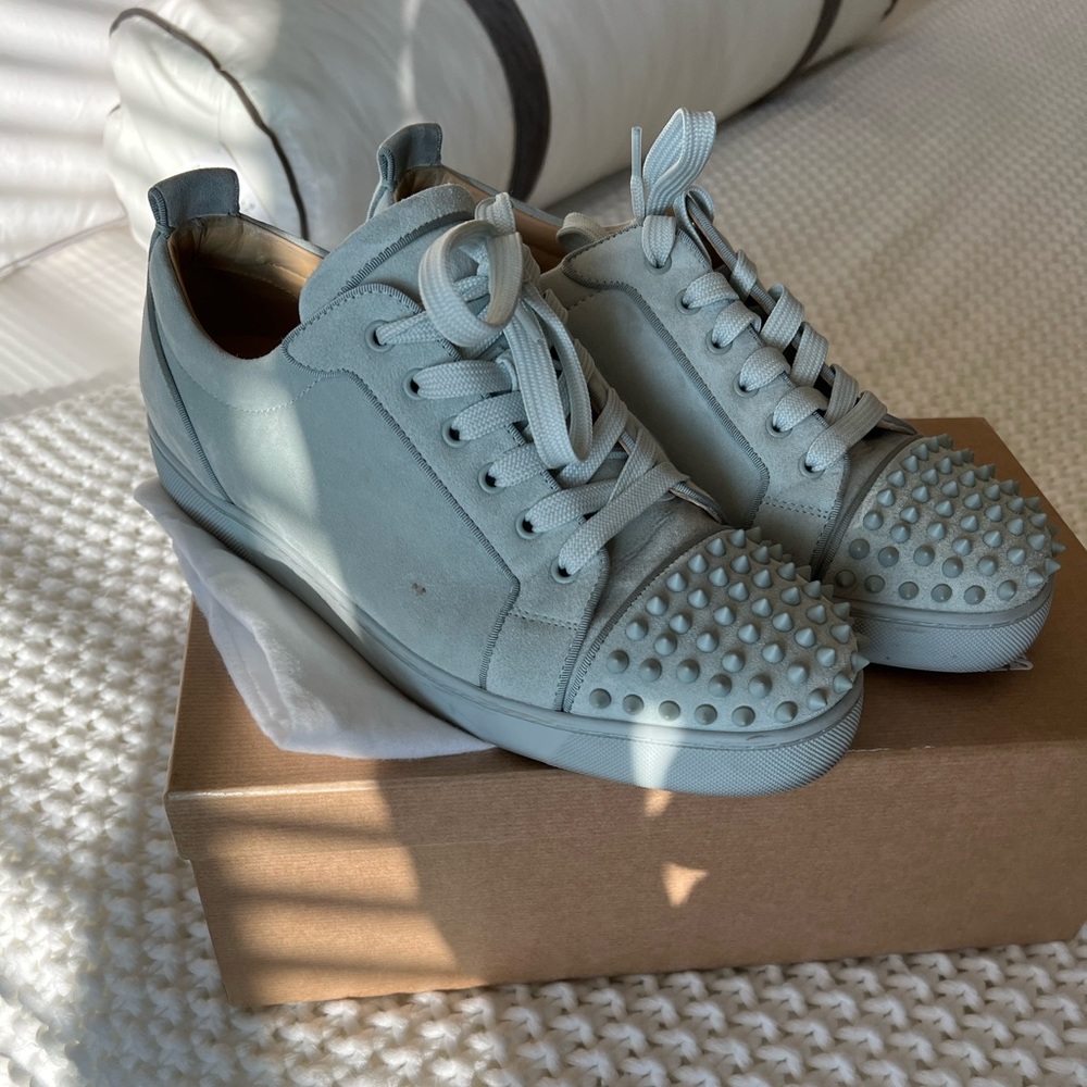Mens sneakers